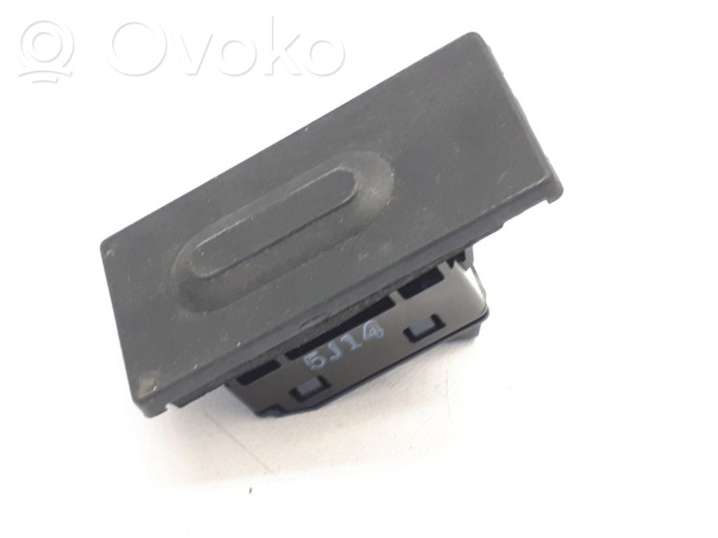 Mazda CX-3 Tailgate/trunk/boot exterior handle 