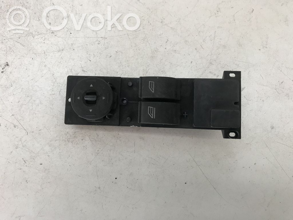 Ford Focus Electric window control switch 