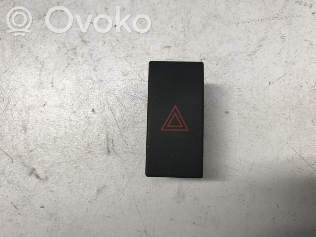 Ford Focus C-MAX Hazard light switch 