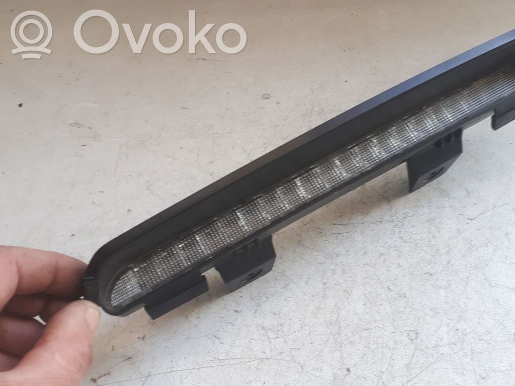 Volvo S40, V40 Third/center stoplight 