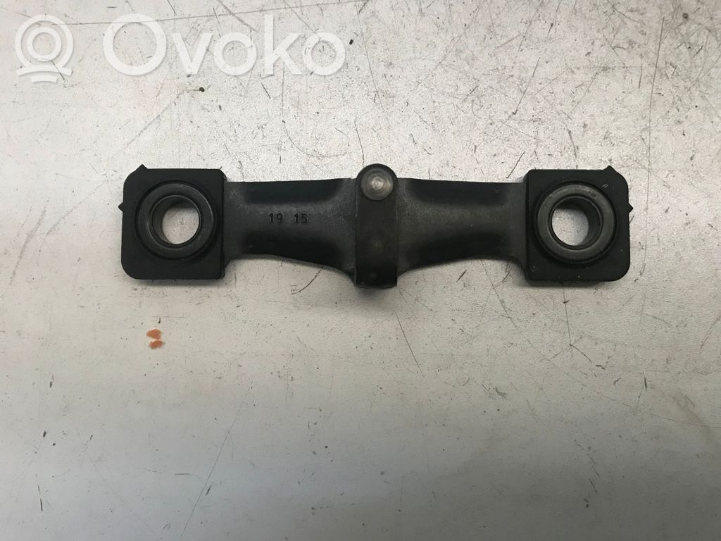 Volkswagen Golf VII Rygiel zamka drzwi tylnych samochodów dostawczych 