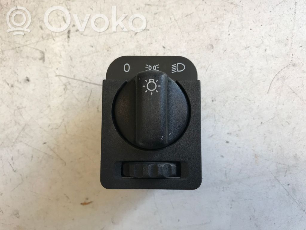 Opel Corsa B Light switch 