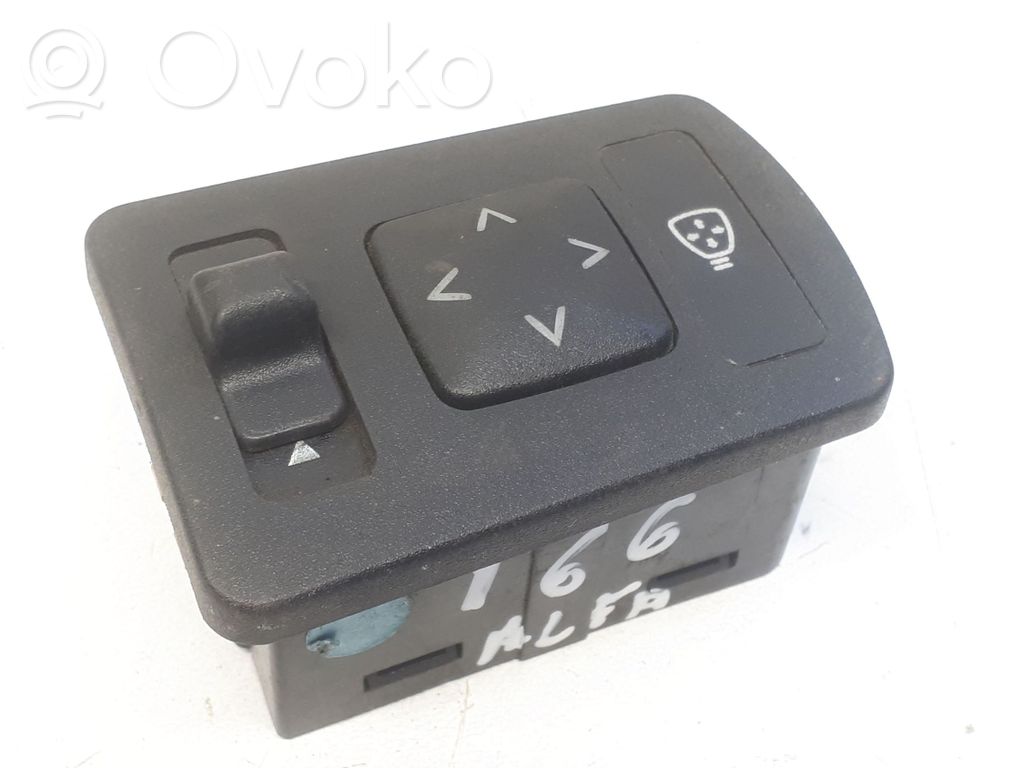 Wing mirror switch   C063