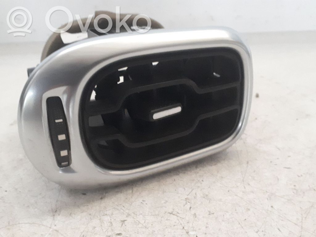 Citroen C3 Picasso Moldura protectora de la rejilla de ventilación lateral del panel 