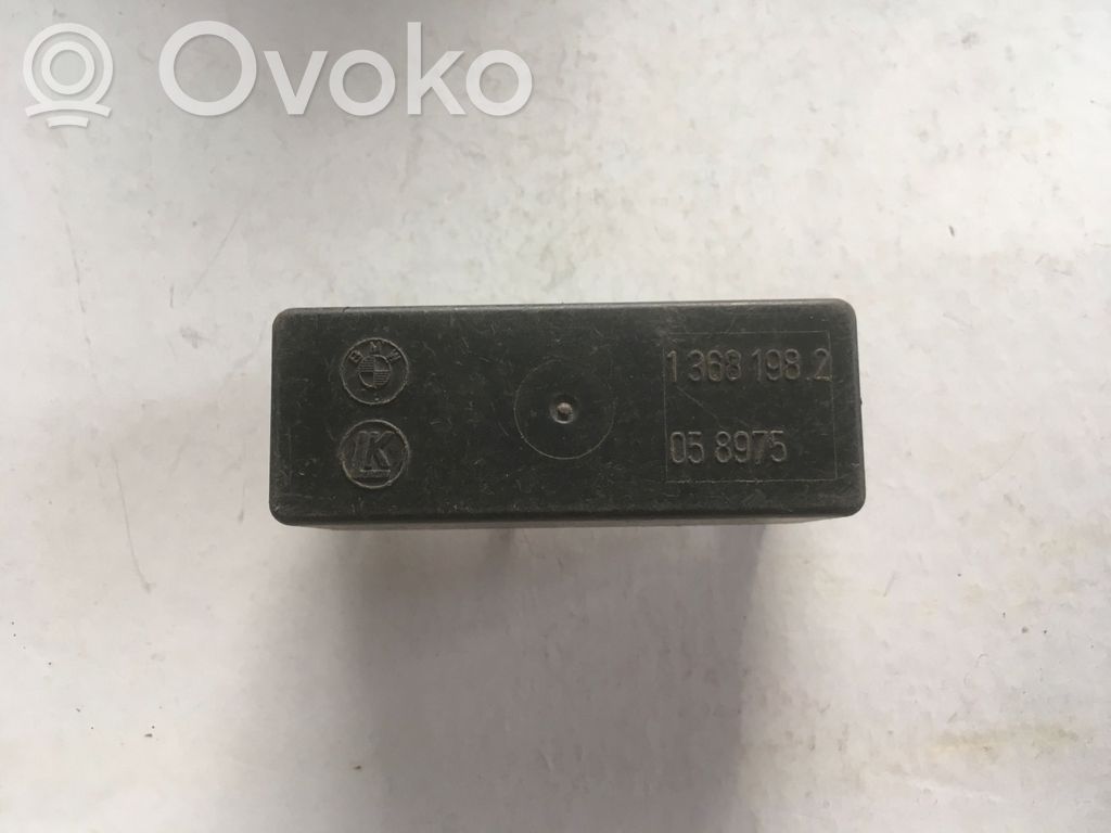 BMW 3 E36 Other relay 