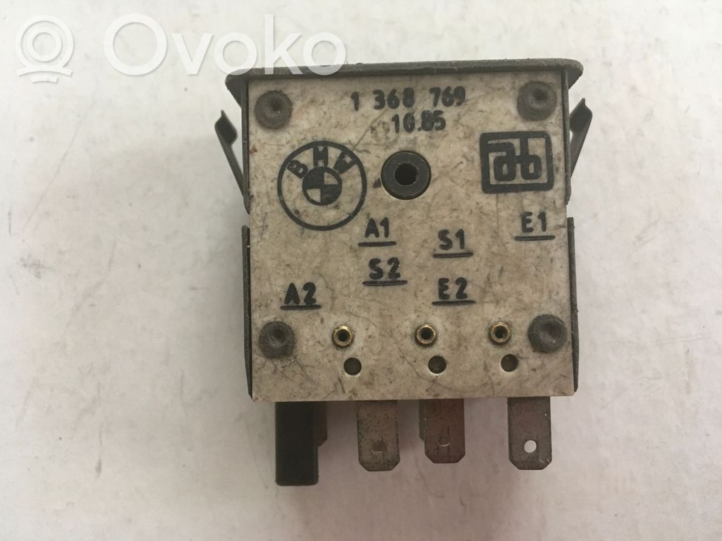 BMW 5 E28 Other relay 