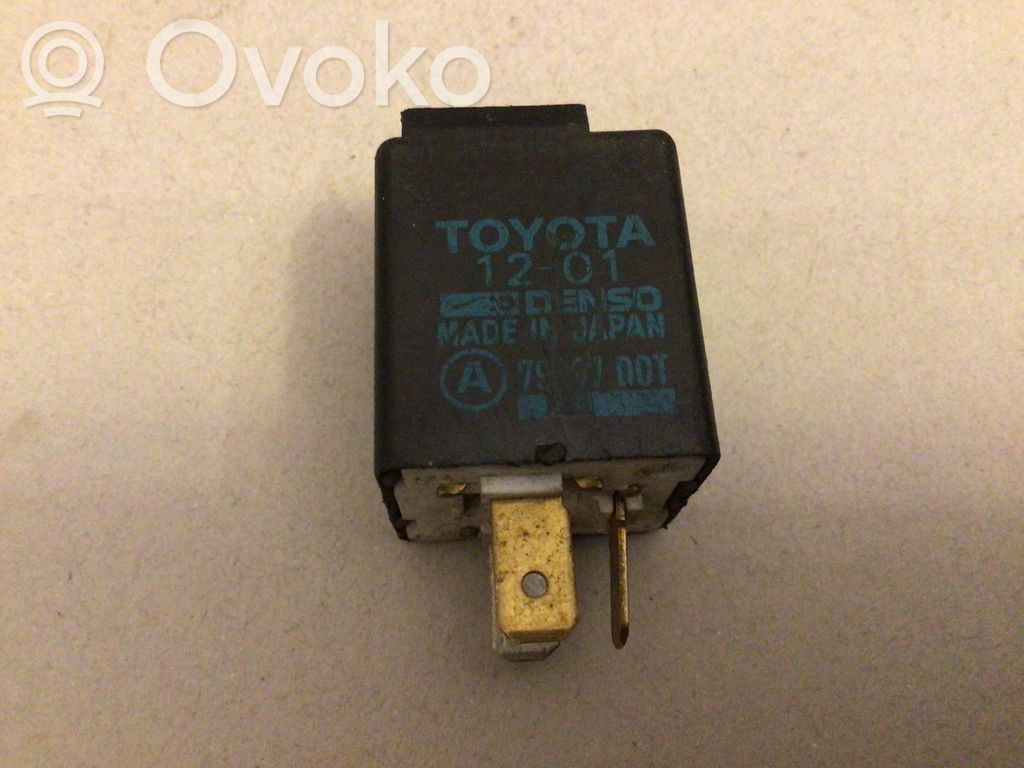 Toyota Corolla E100 Otros relés 