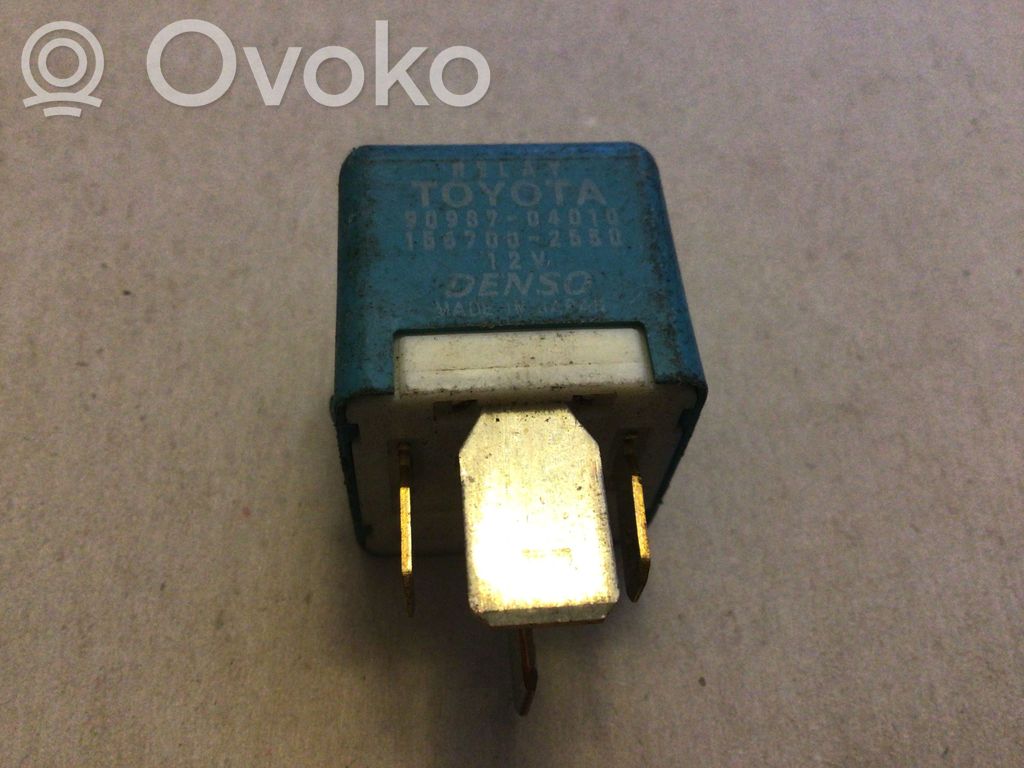 Toyota Corolla E120 E130 Inne przekaźniki 