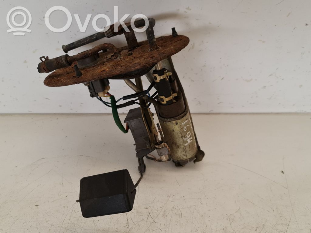 Toyota Carina T190 Bomba interna de combustible 