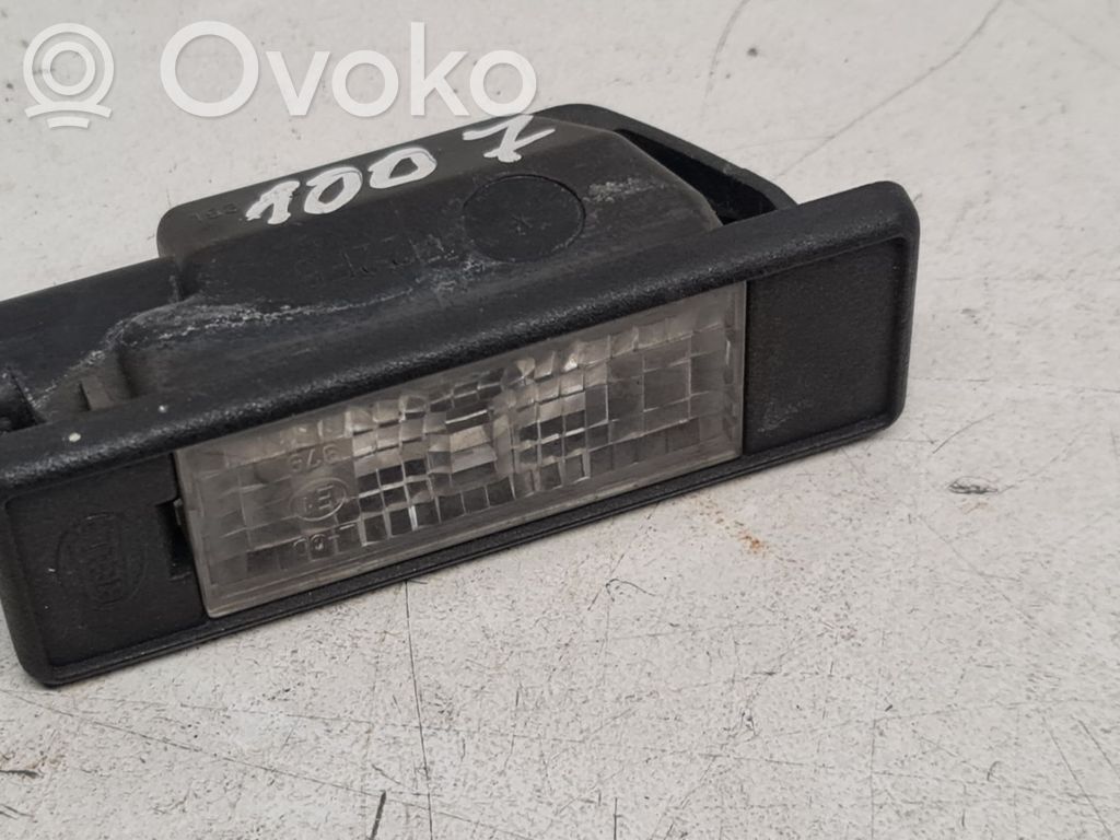 Peugeot 1007 Number plate light 