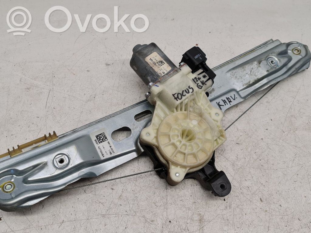 Ford Focus Elektryczny podnośnik szyby drzwi tylnych 