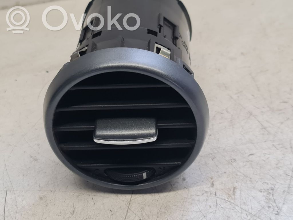 Seat Altea XL Moldura protectora de la rejilla de ventilación lateral del panel 