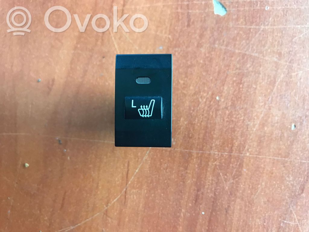 KIA Sorento Seat heating switch 