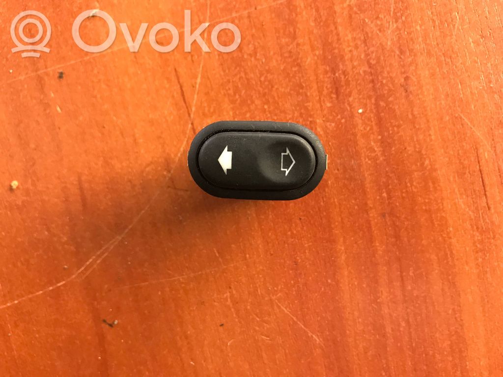Ford Mondeo Mk III Electric window control switch 