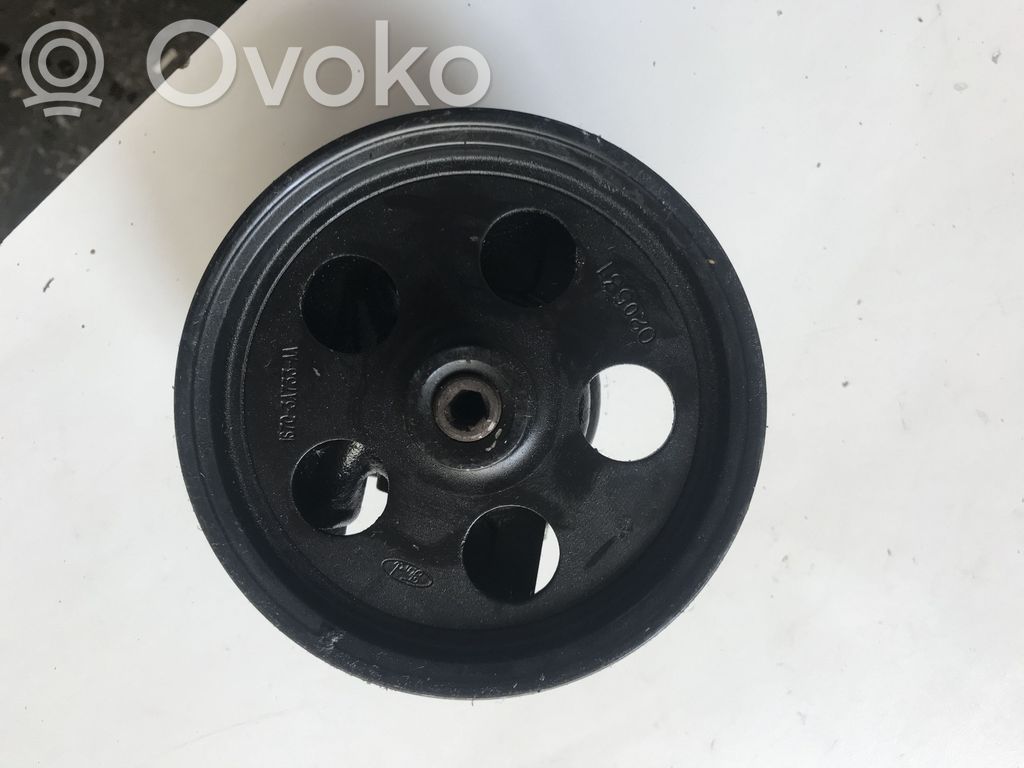 Ford Mondeo Mk III Ohjaustehostimen pumppu 