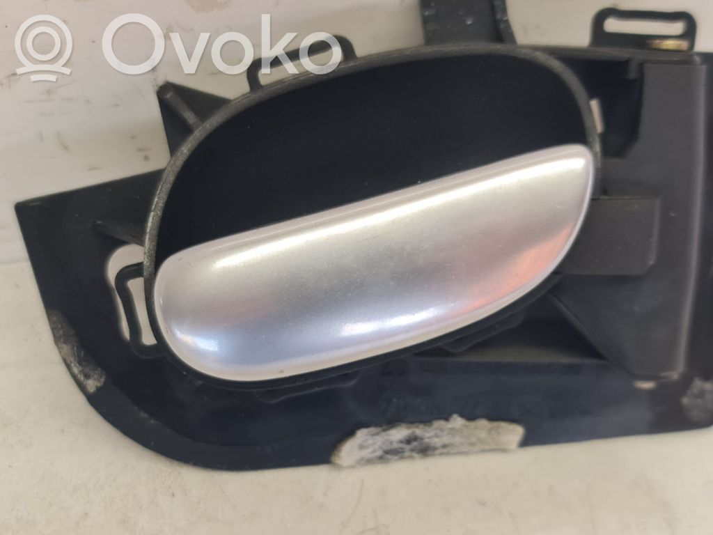Peugeot 206 Front door interior handle 