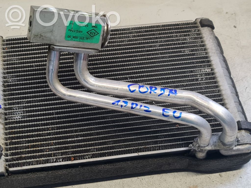 Opel Corsa D Ilmastointilaitteen sisälauhdutin (A/C) 