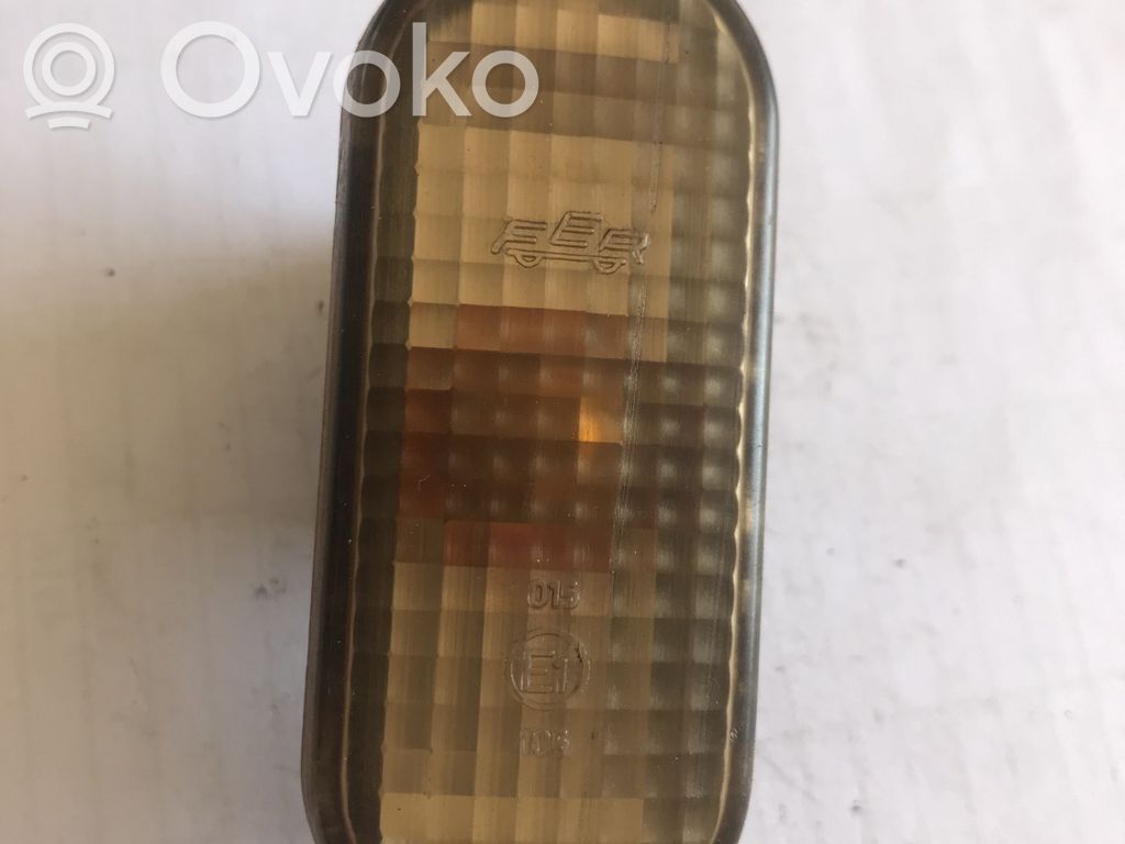 Volkswagen Vento Seitenblinker 