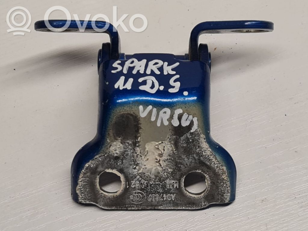 Chevrolet Spark Rear door upper hinge 