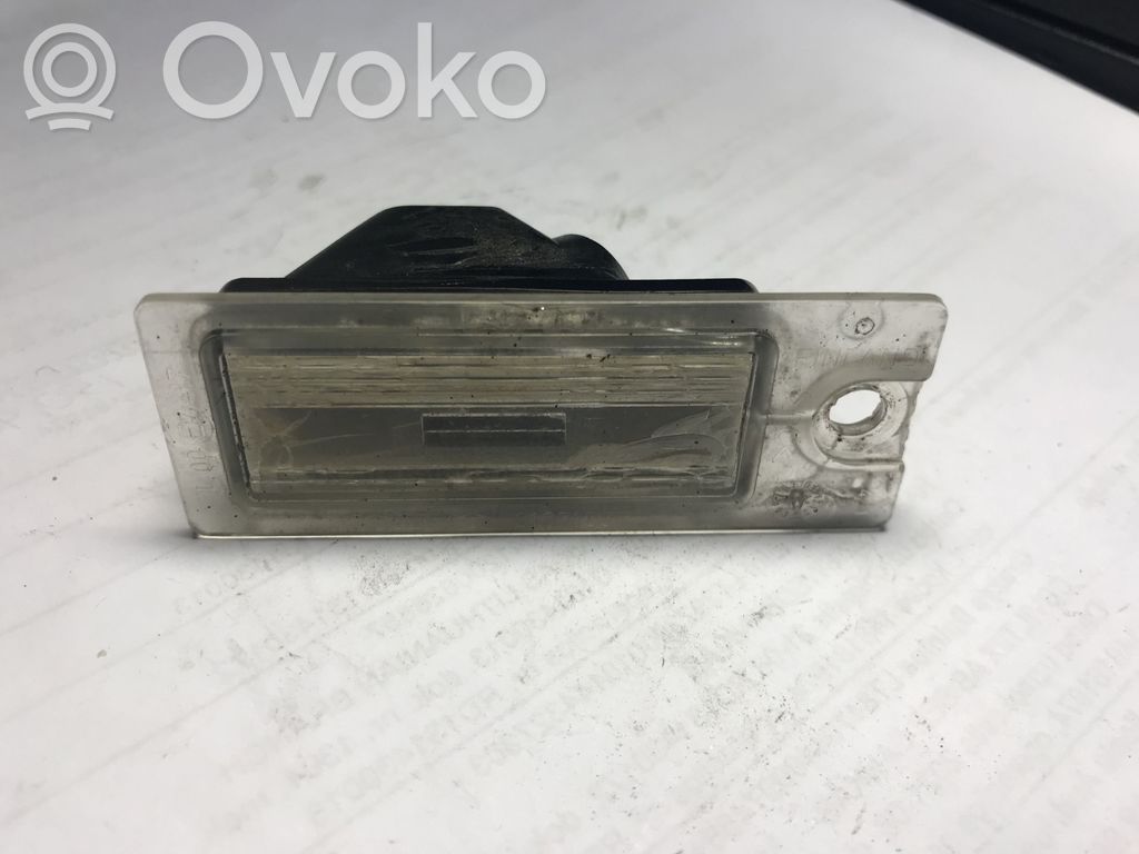 Volvo V70 Numerio apšvietimas 