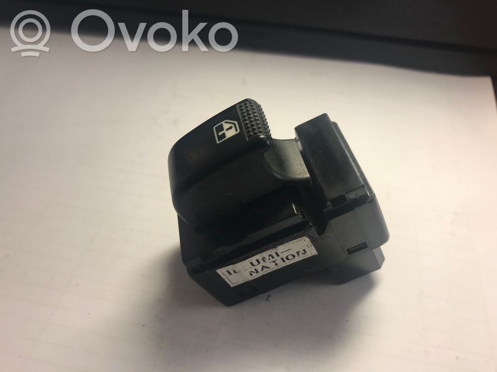 KIA Shuma Electric window control switch 