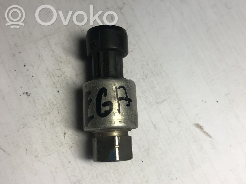 Renault Megane II Air conditioning (A/C) pressure sensor 