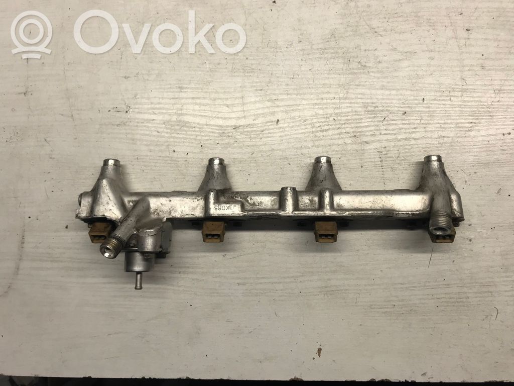 Ford Mondeo MK II Sprauslu komplekts 