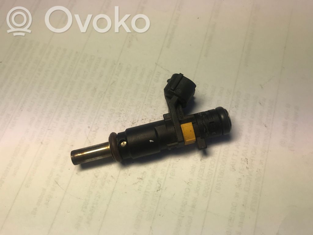 Peugeot 207 Inyector de combustible 