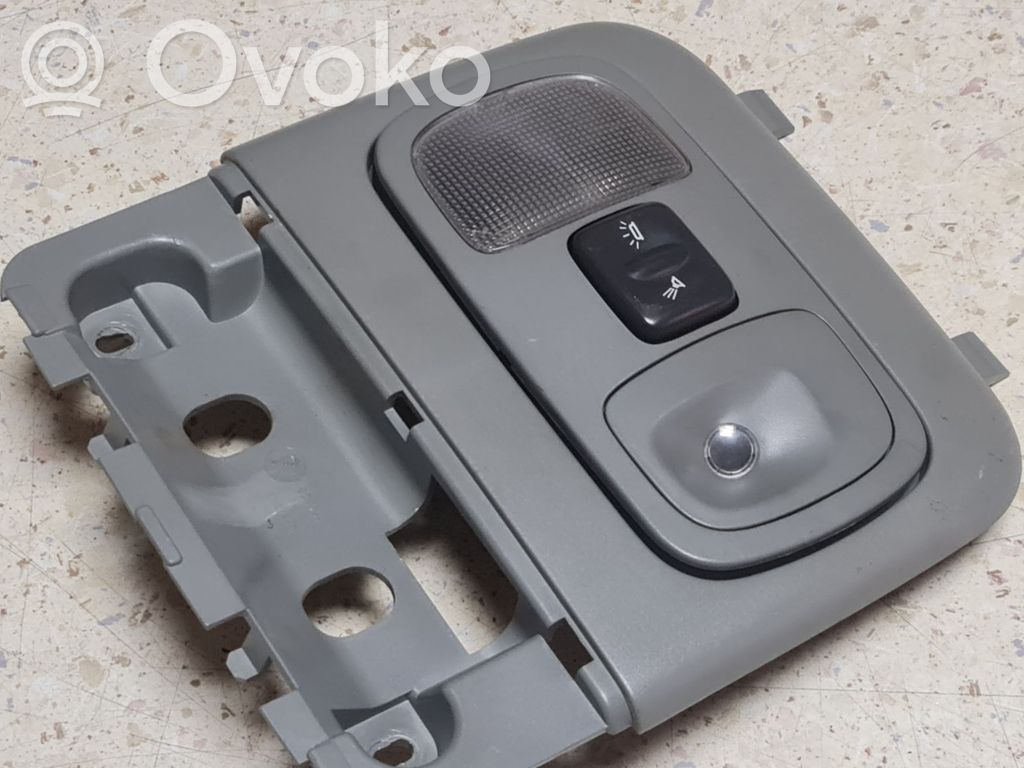 Renault Scenic I Priekinių vietų apšvietimo žibintas 