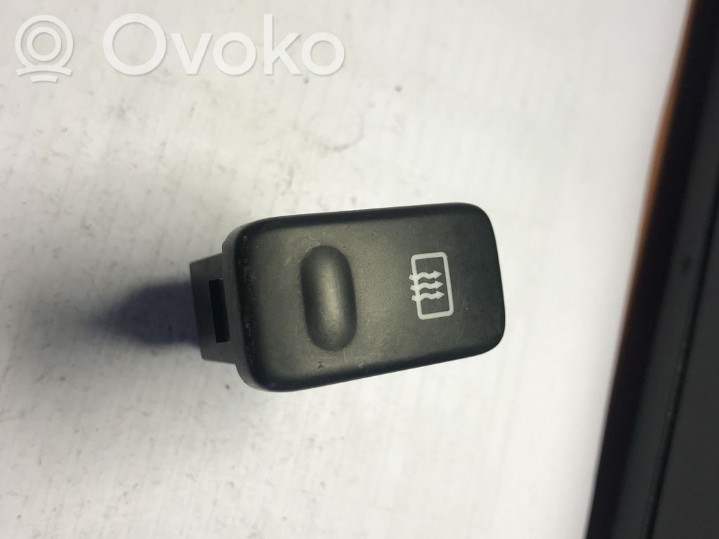 KIA Joice Windscreen/window heater switch 