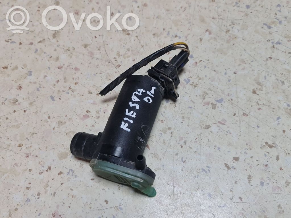 Ford Fiesta Windscreen/windshield washer pump 