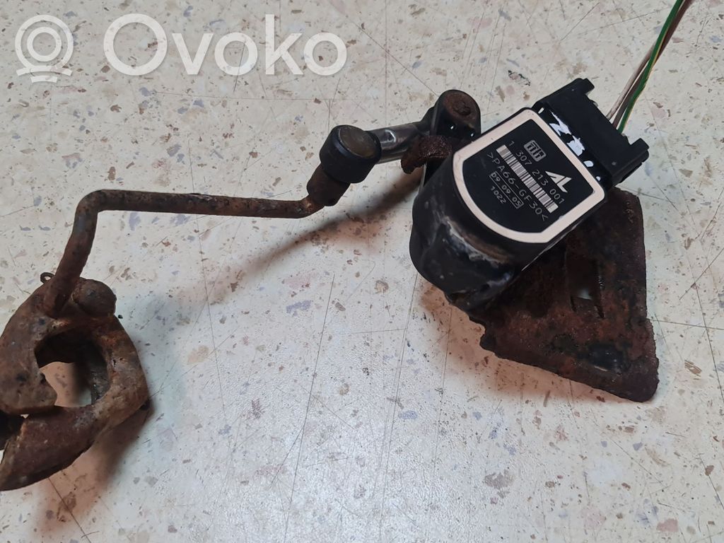 Peugeot 407 Sensor de nivel del faro delantero/principal 