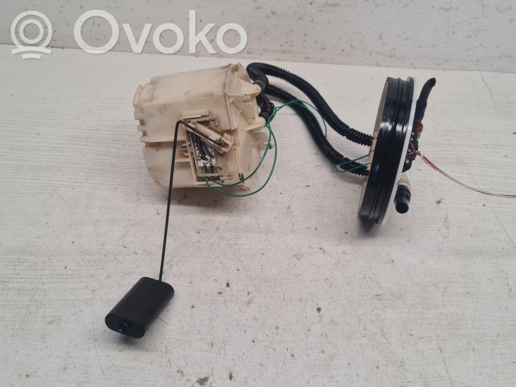Ford Focus Fuel level sensor 