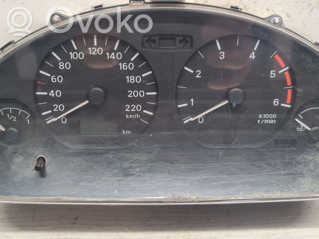 Mitsubishi Space Star Speedometer (instrument cluster) 