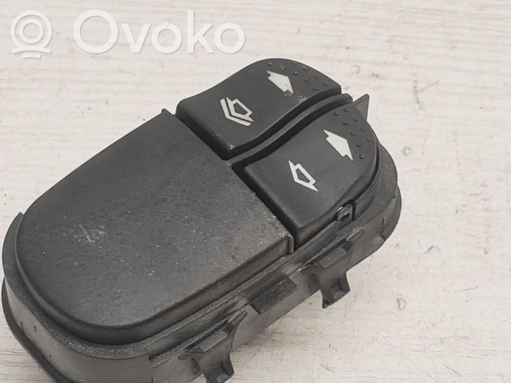 Ford Focus Electric window control switch 