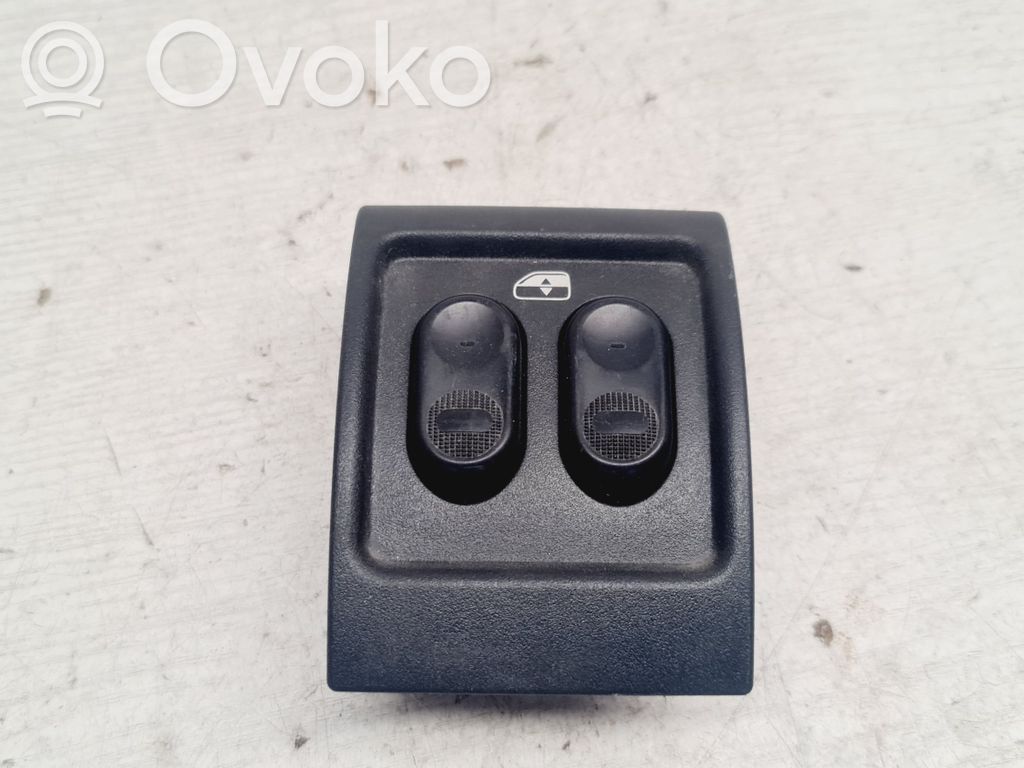 Chrysler PT Cruiser Electric window control switch 