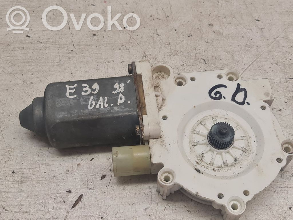 BMW 5 E39 Asa reguladora de la puerta trasera 