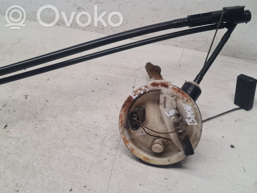 BMW 5 E39 Fuel level sensor 