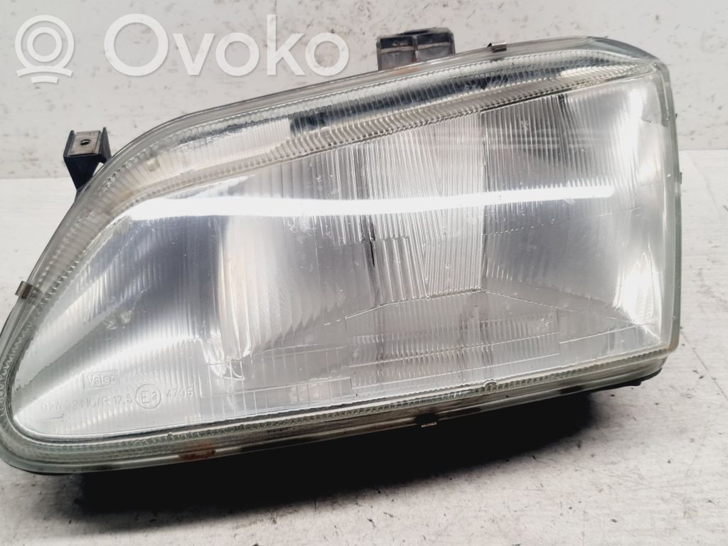 Renault Scenic I Headlight/headlamp 