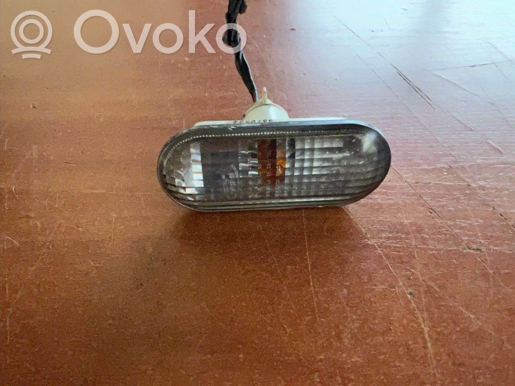 Front fender indicator light   4M5A13K309AA,4M5A13K309AA