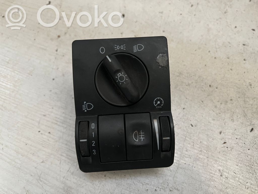 Opel Corsa C Light switch 