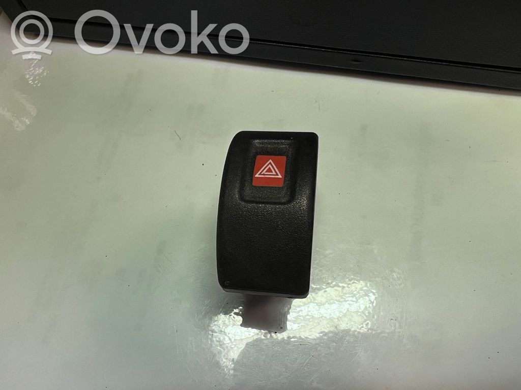 Opel Astra G Hazard light switch 