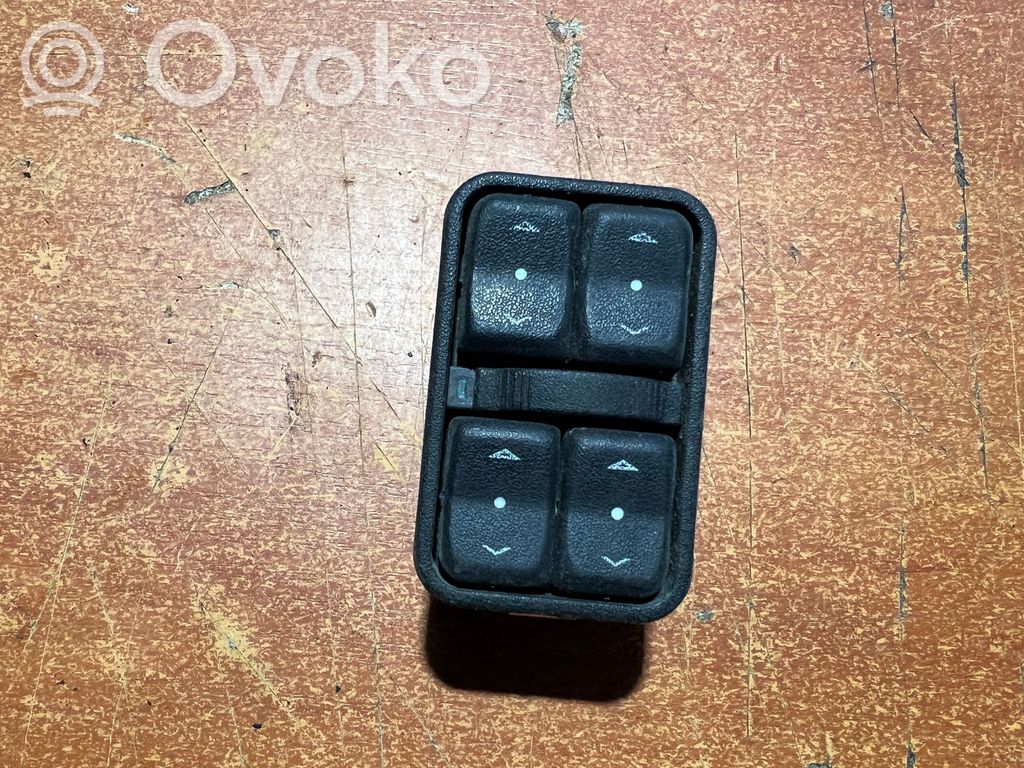 Opel Astra G Electric window control switch 