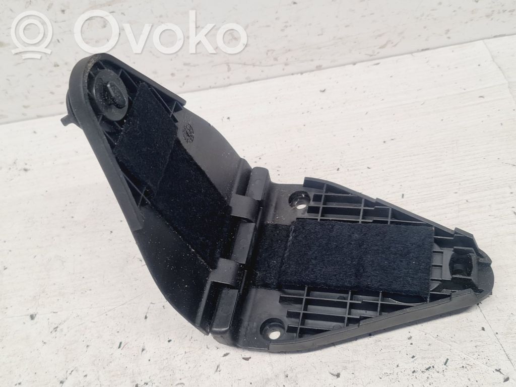 Volkswagen PASSAT B5.5 Hazard Warning Triangle Mounting Bracket 