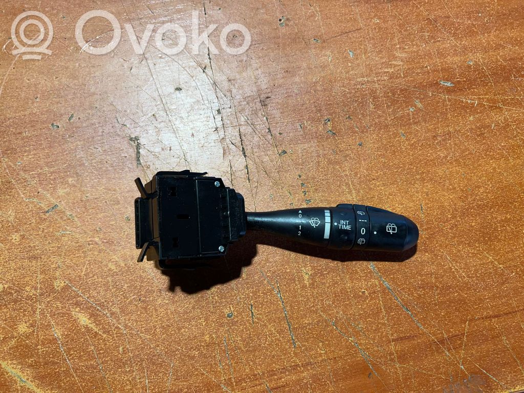 Mitsubishi Colt Wiper control stalk 