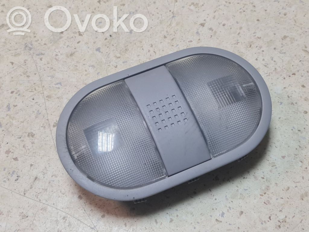 Mitsubishi Colt Priekinių vietų apšvietimo žibintas 