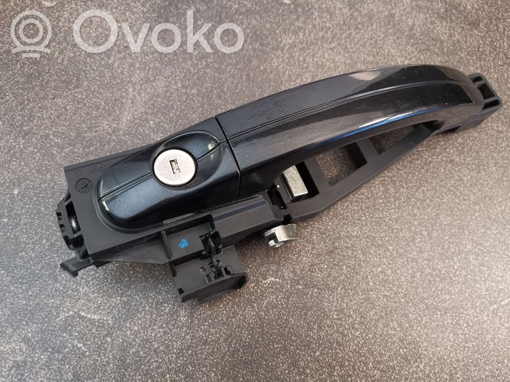Ford Grand C-MAX Manecilla externa puerta delantera 