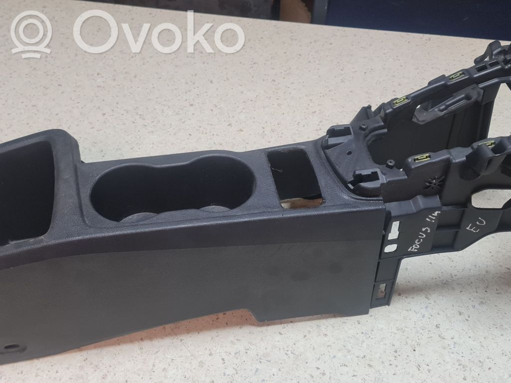 Ford Focus Center console 