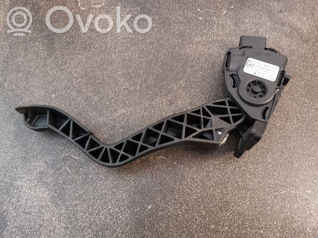 Peugeot 308 Accelerator throttle pedal 
