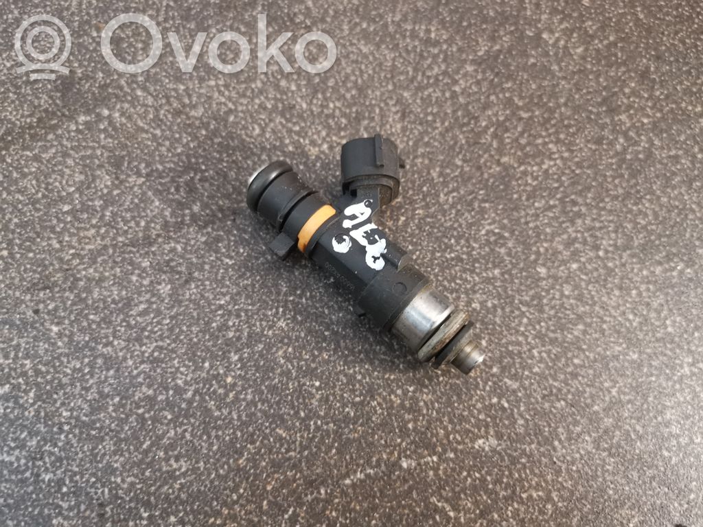 Suzuki Alto Fuel injector 